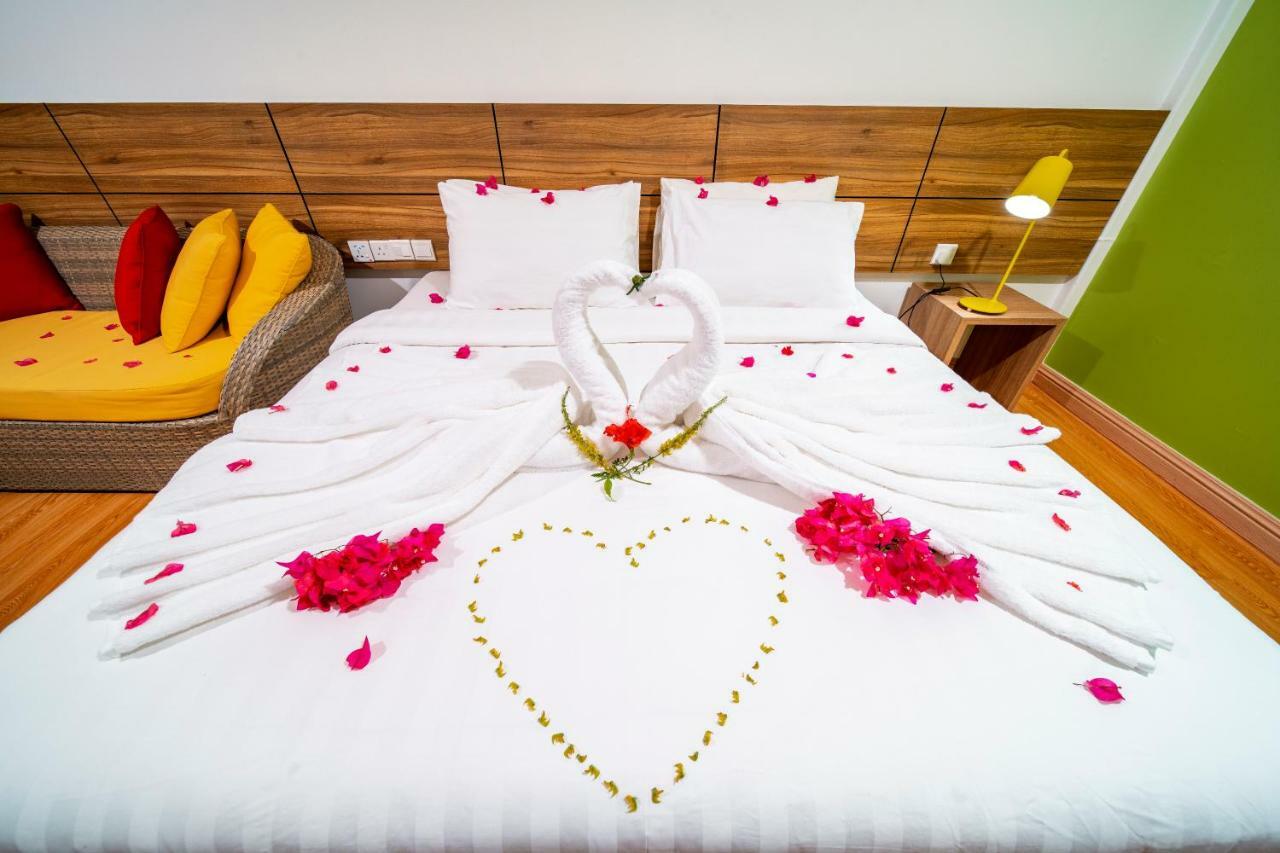 Aman Tioman Beach Resort Kampung Genting Екстериор снимка